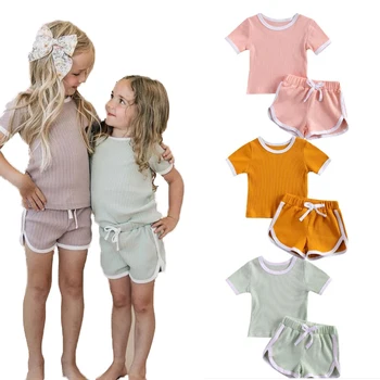 Комплект одежды из 2 предметов для маленьких девочек от 0 до 3 лет, короткий топ без рукавов с круглым вырезом, шорты, летняя одежда