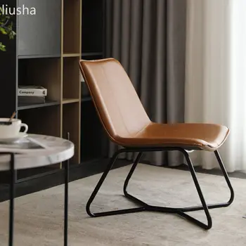 Итальянская комбинация одноместных кожаных диванов современная минималистичная светлая гостиная роскошное одноместное кресло из кованого железа для отдыха